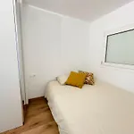 Апартаменти Precioso Apartamento En Torremolinos By Bebalmy *